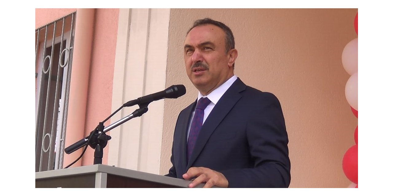 Vali açıkladı: “Deprem yönetmeliğinden geçmeyen 250 okula çocuklarımızı sokmamışız”