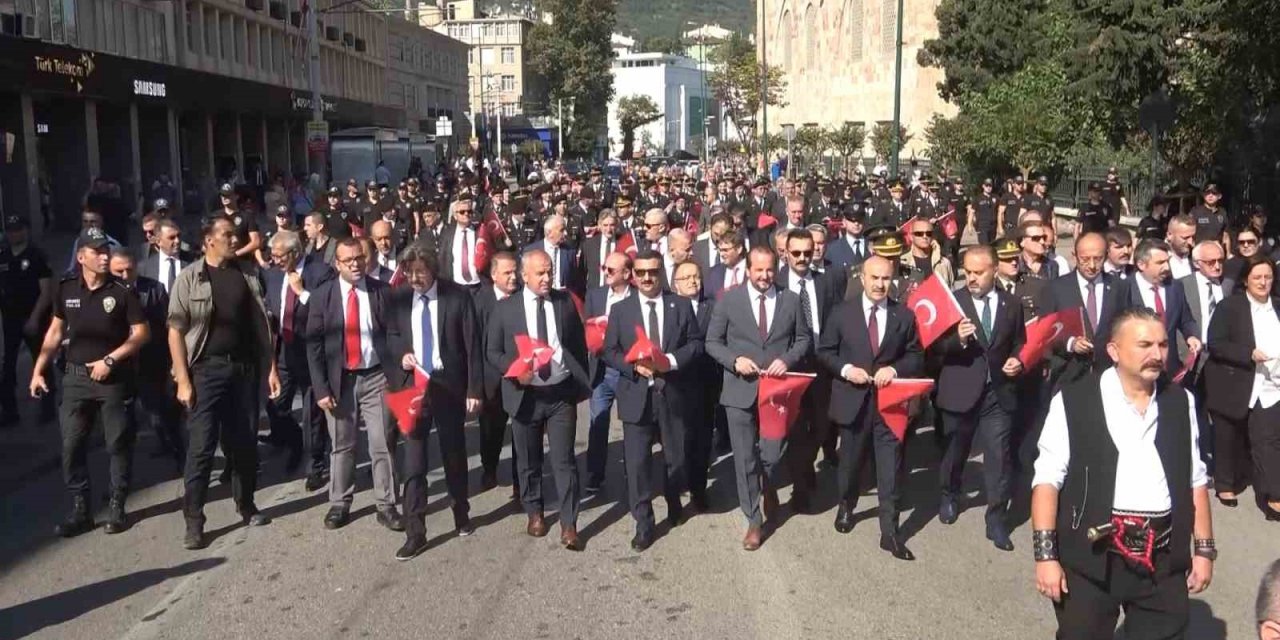 Bursa’nın kurtuluşunun 101. yılı  coşkuyla kutlandı
