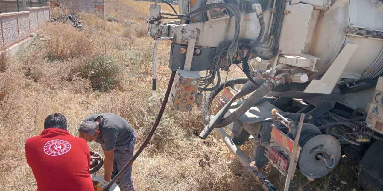 Nevşehir’de alt yapı ve üst yapı çalışmaları devam ediyor