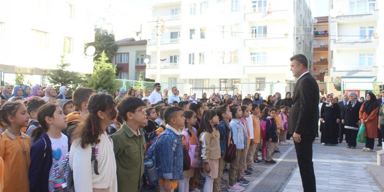 Sungurlu’da öğrenciler ders başı yaptı