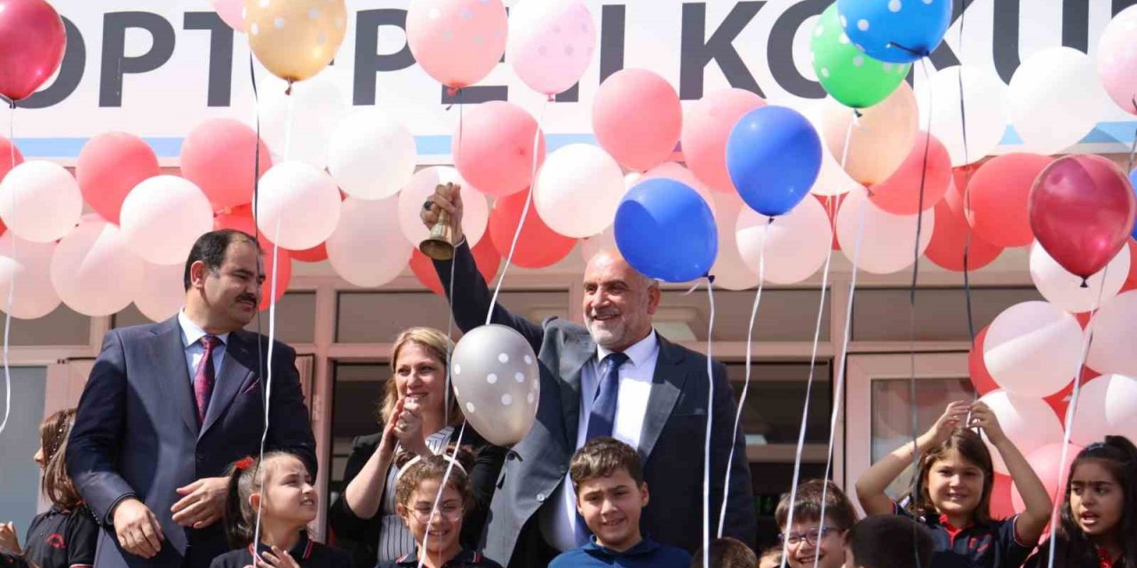 Başkan Sandıkçı: “Eğitime desteğimiz artarak devam edecek”