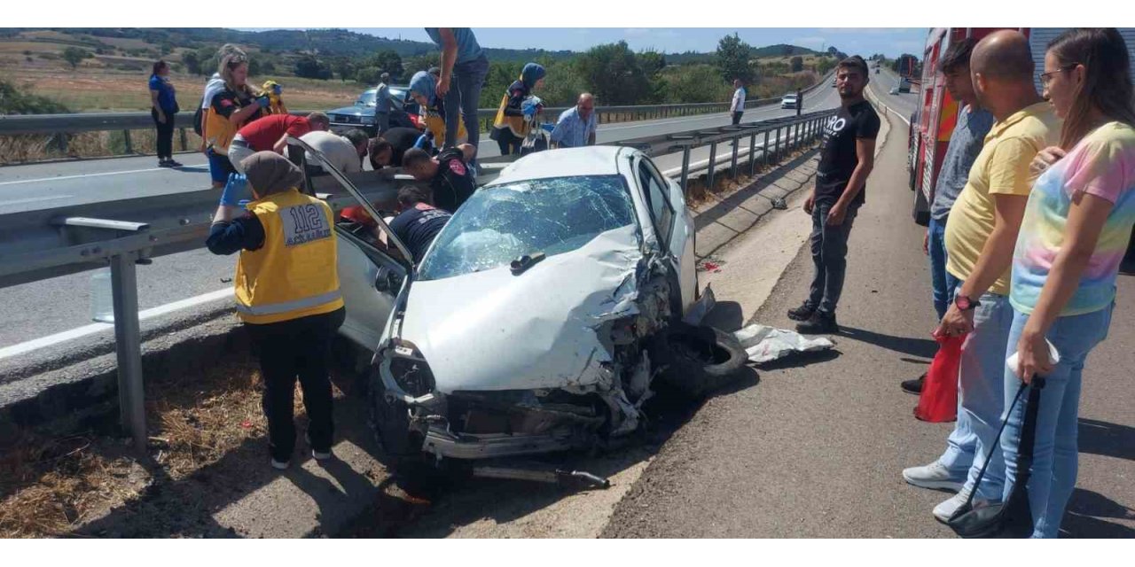 Kontrolden çıkan araç kaza yaptı: 2 yaralı