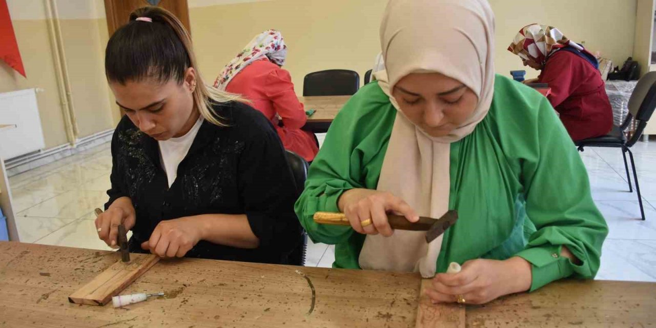 Unutulmaya yüz tutmuş meslekler Şahinbey’de yaşıyor