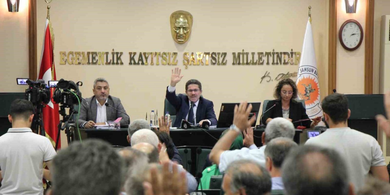 Samsun meclisi 40 maddeyi komisyonlara havale etti