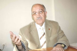 Ünlü yazar hayatını kaybetti