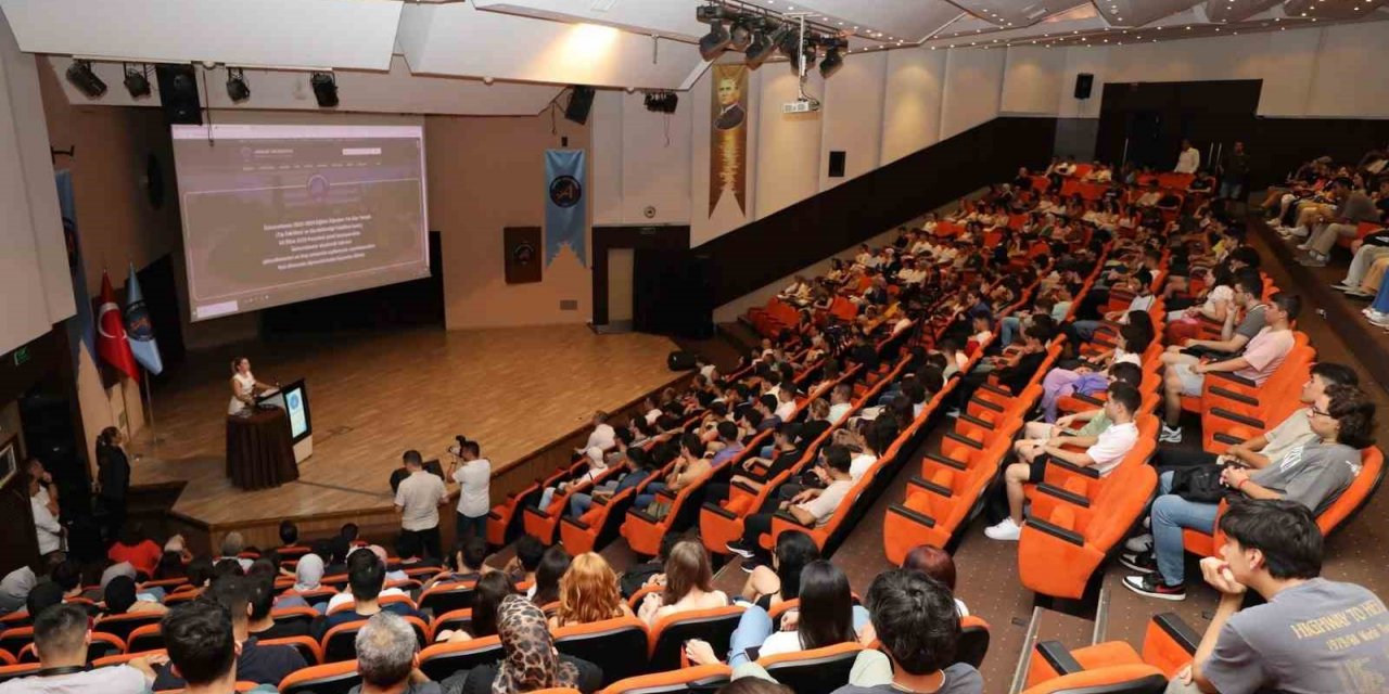 AÜ Tıp Fakültesi’nde yeni müfredat ile yeni dönem