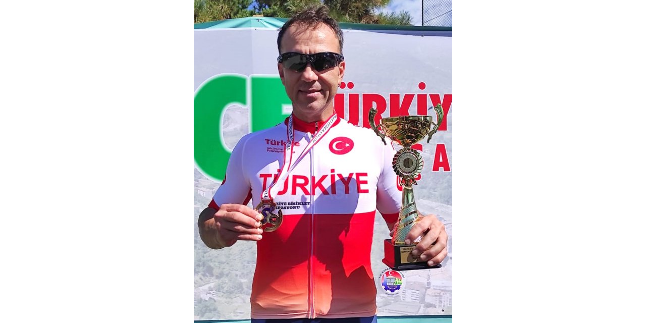 Antalyasporlu Turgay Germen Türkiye şampiyonu oldu