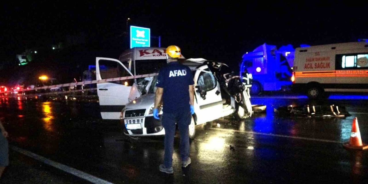 Trafik kazalarında 8 aylık acı bilanço....1946 kişi hayatını kaybetti