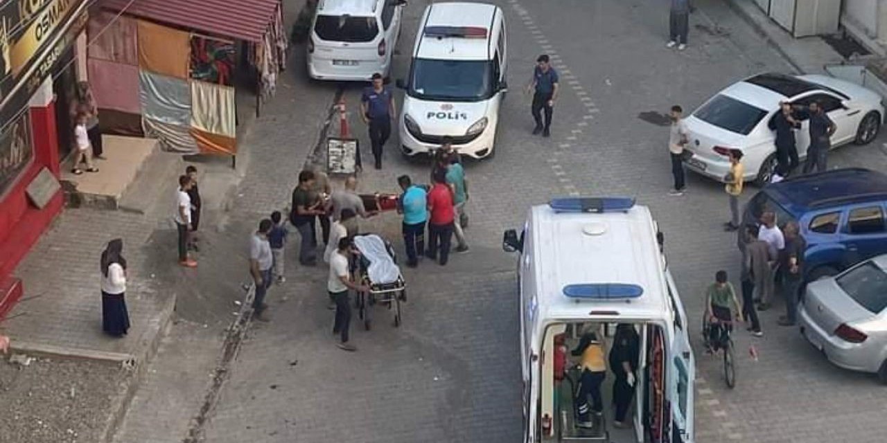 Üzerine güneş enerjisi devrilen şahıs hastaneye kaldırıldı