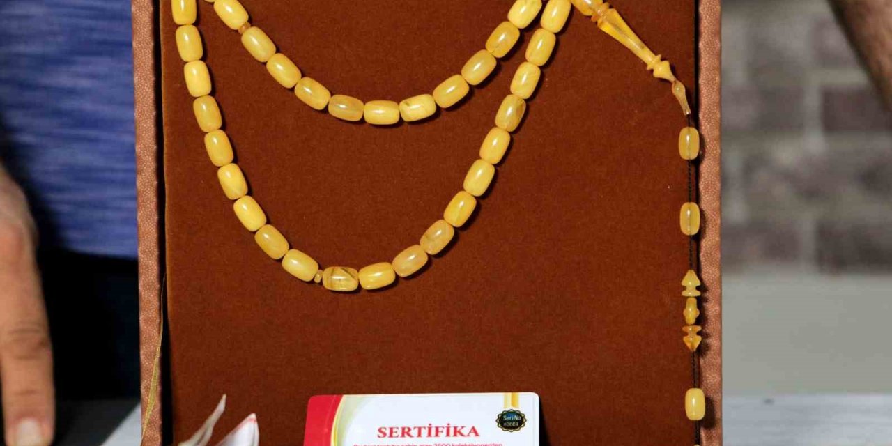 1 tonluk tespihten 3 bin 500 özel üretim tespih yapıldı