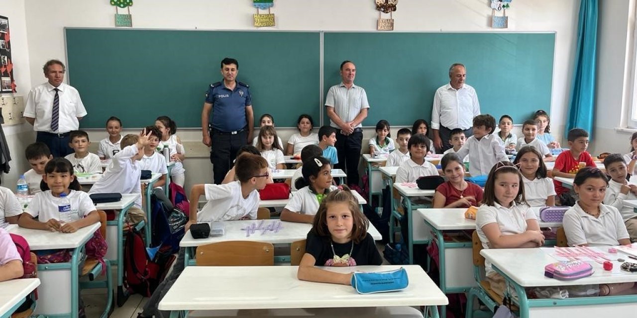 Bursa’da Okul Polisi, eğitim kurumları çevresinde kuş uçurtmuyor