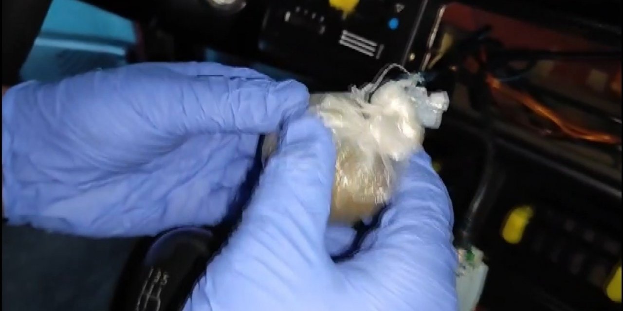 Kütahya Tavşanlı’da uyuşturucu ticareti yaptığı iddia edilen 2 kardeş tutuklandı