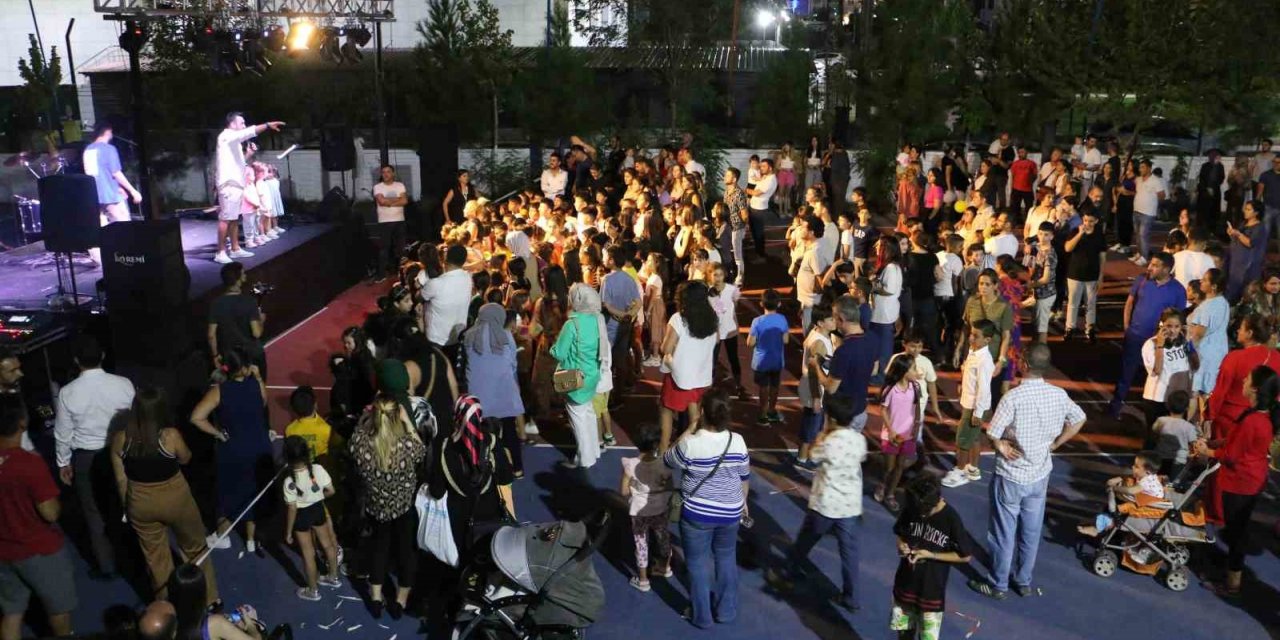 Radikal Okulları yeni eğitim öğretime çeşitli etkinliklerle başladı