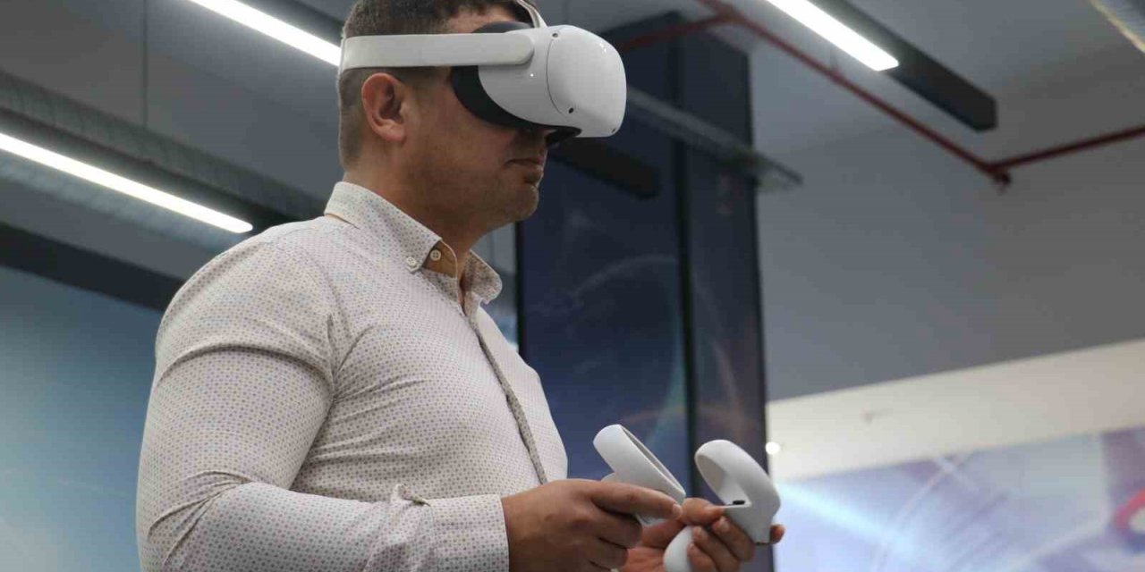 Kampüste yer alan bütün laboratuvarlar metaverse laboratuvara aktarılıyor