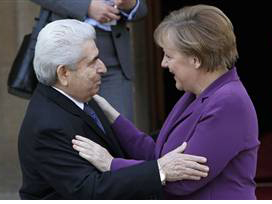 Angela Merkel, İran'ı uyardı