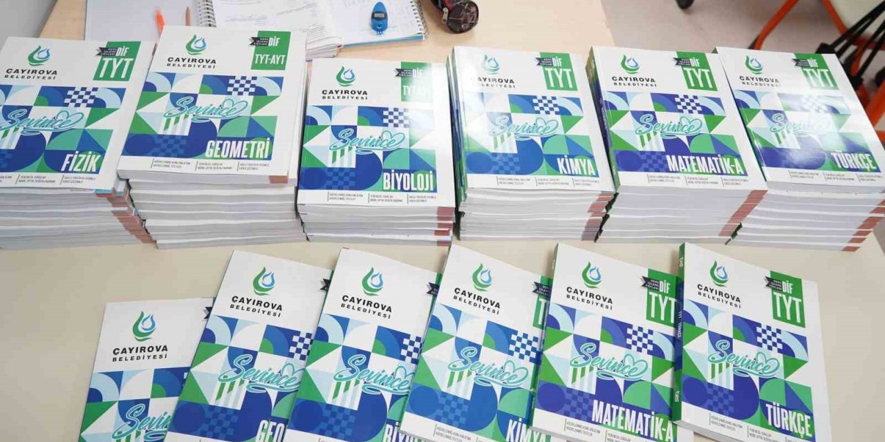 Gençlik Merkezi öğrencilerine kaynak kitap