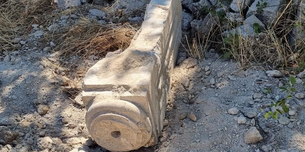 Kütahya’da gündüz ekskavatörle kaçak kazı yapan 11 kişi yakalandı