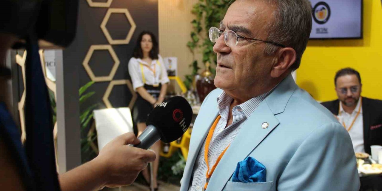 BETAV, “Balında burs var” sloganıyla Yerel Zincirler Buluşuyor Fuarı’nda yerini aldı