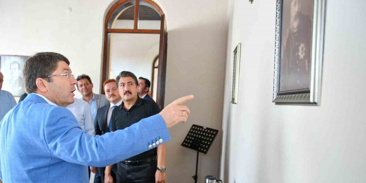 Bakan Tunç, Buldan’ın tarihi dokusunu inceledi