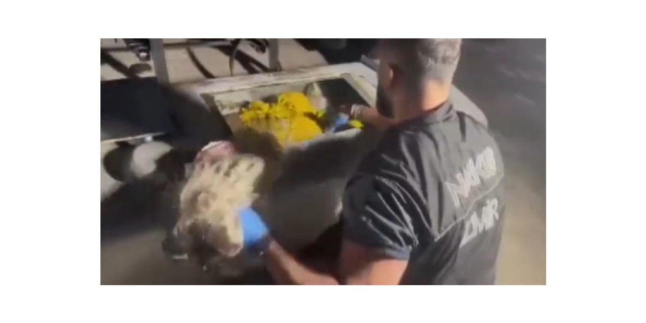 İzmir’de tırın akaryakıt deposundan yaklaşık 58 kilo uyuşturucu çıktı