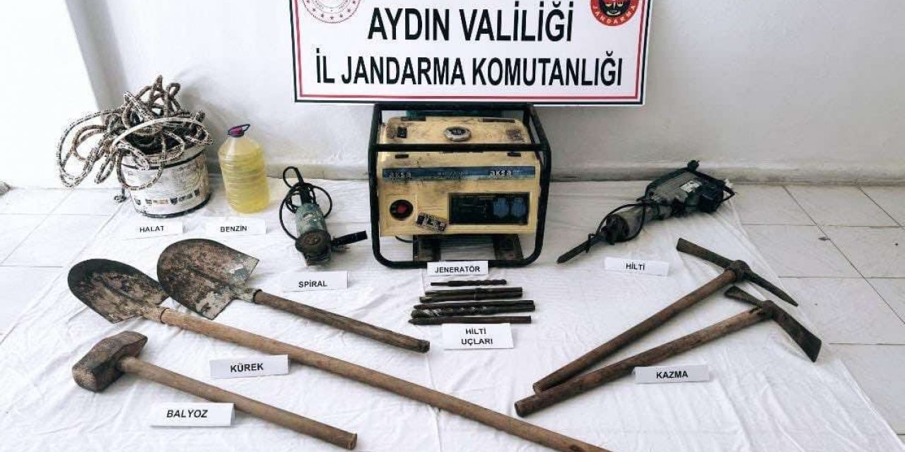Kaçak kazı yaparken suçüstü yakalandılar