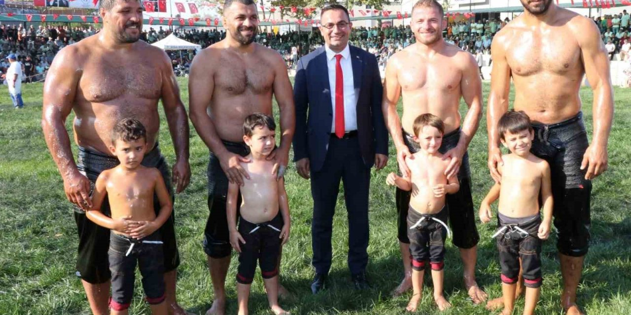 Başpehlivanlar, yarın Biga’da er meydanına çıkacak