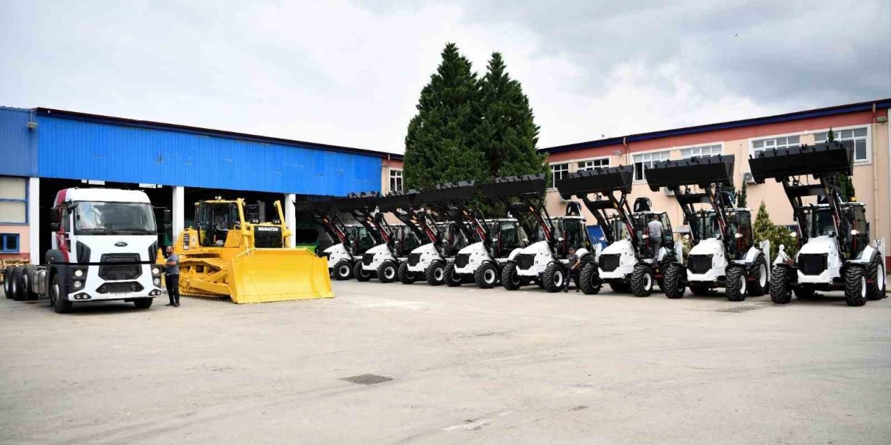 SBB’den ilçelere iş makinesi takviyesi