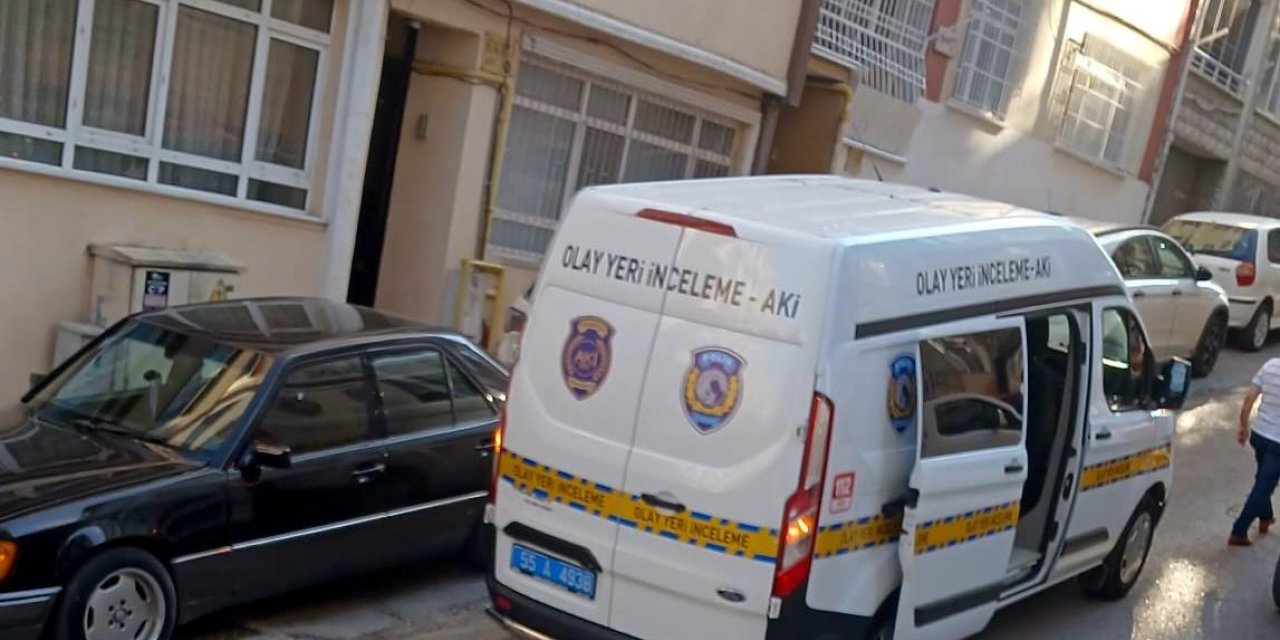 Çalıntı elektrikli motosiklet evin önünde bulundu