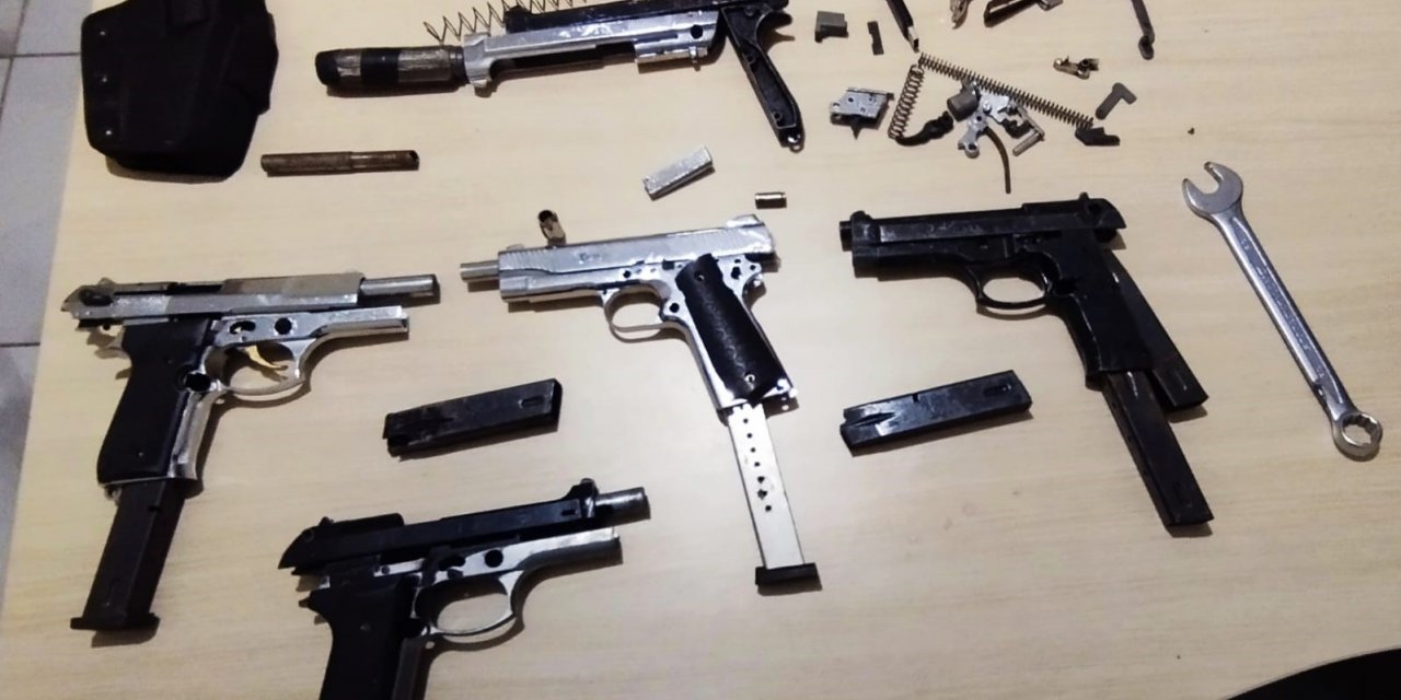 Osmaniye’de çeşitli suçlardan aranan 2 şüpheli tutuklandı