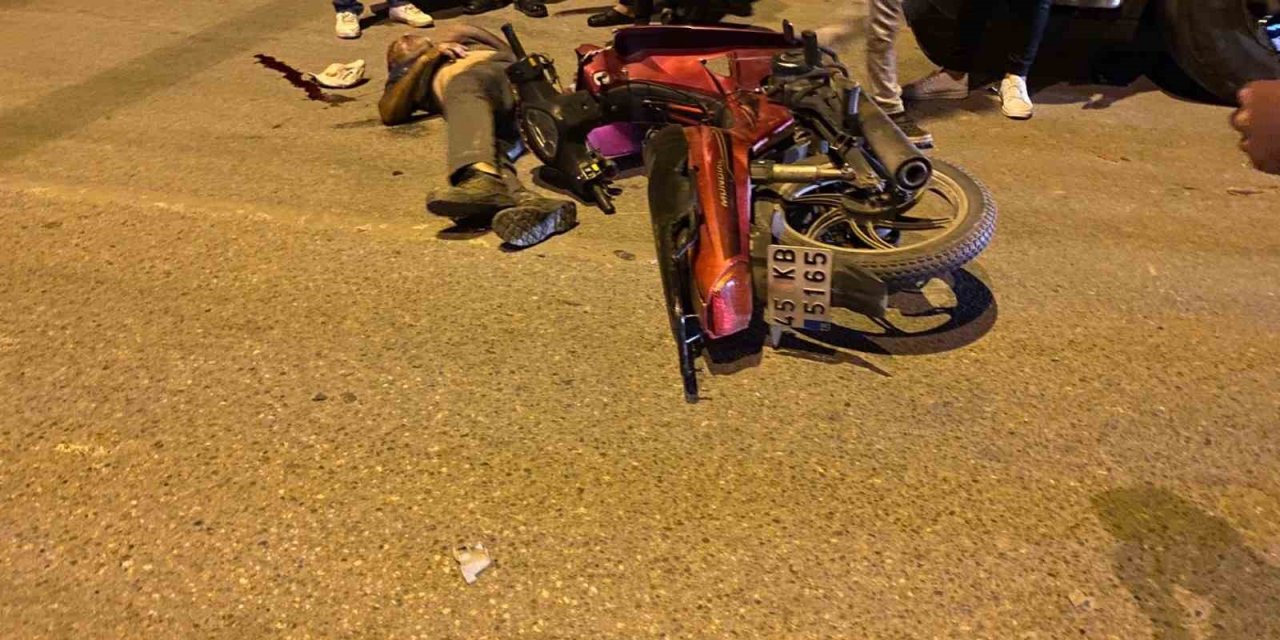 Devrilen motosikletin sürücüsü ağır yaralandı
