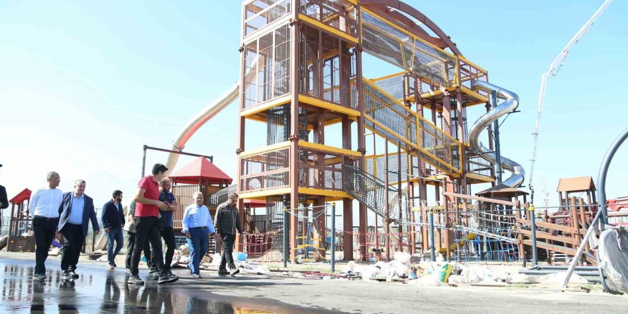 Başkan Büyükkılıç: "Millet Bahçesi’nde sona yaklaştık, gün sayıyoruz"