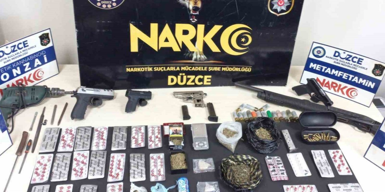 Uyuşturucu satıcılarına şafak operasyonu