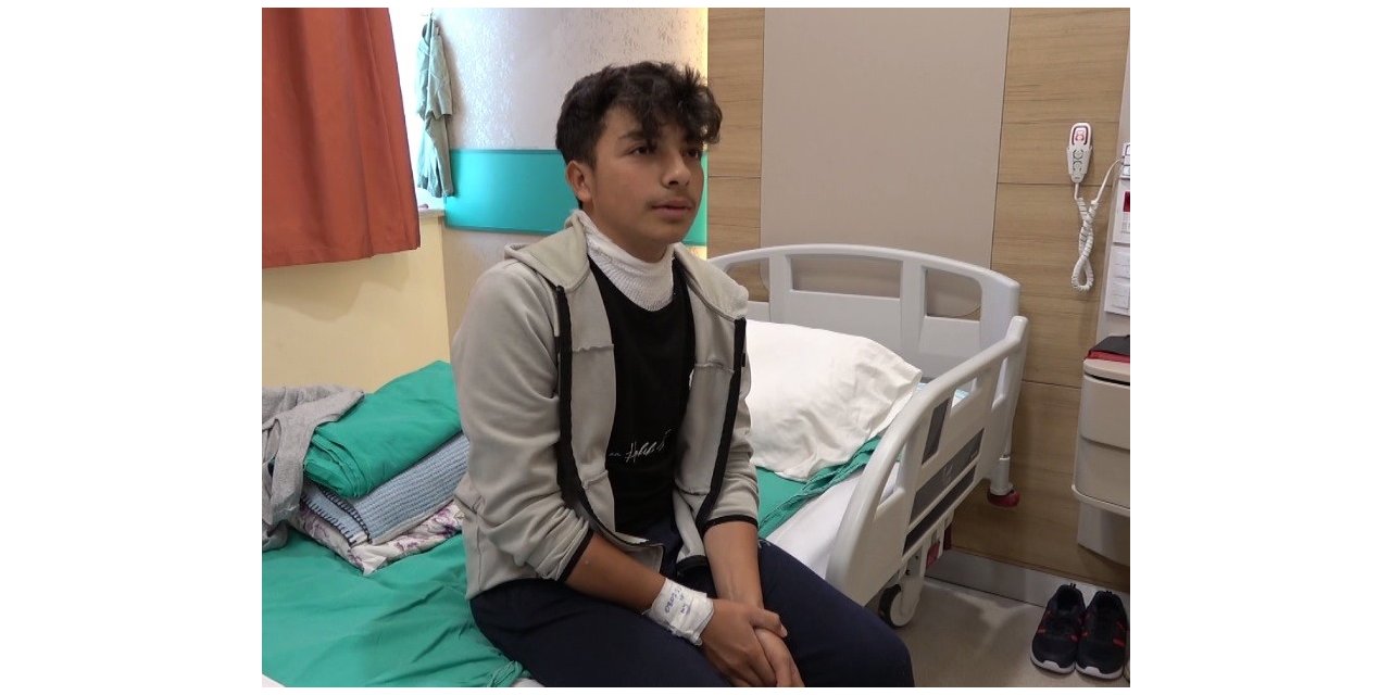 Hayvan otlatırken üzerine yıldırım düştü