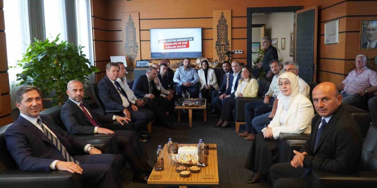 AK Parti Genel Başkan Yardımcısı Zafer Sırakaya: "Altınova’nın gönüllü elçisiyim"