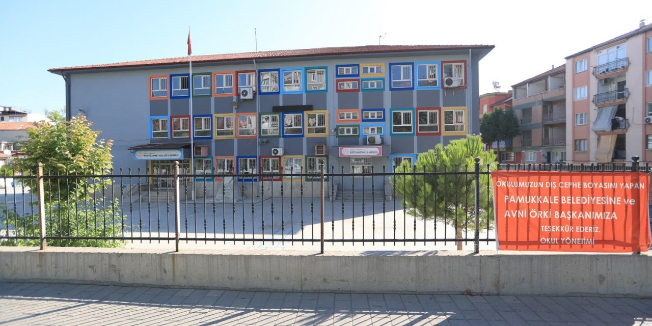 Pamukkale Belediyesi’nden eğitime destek sürüyor