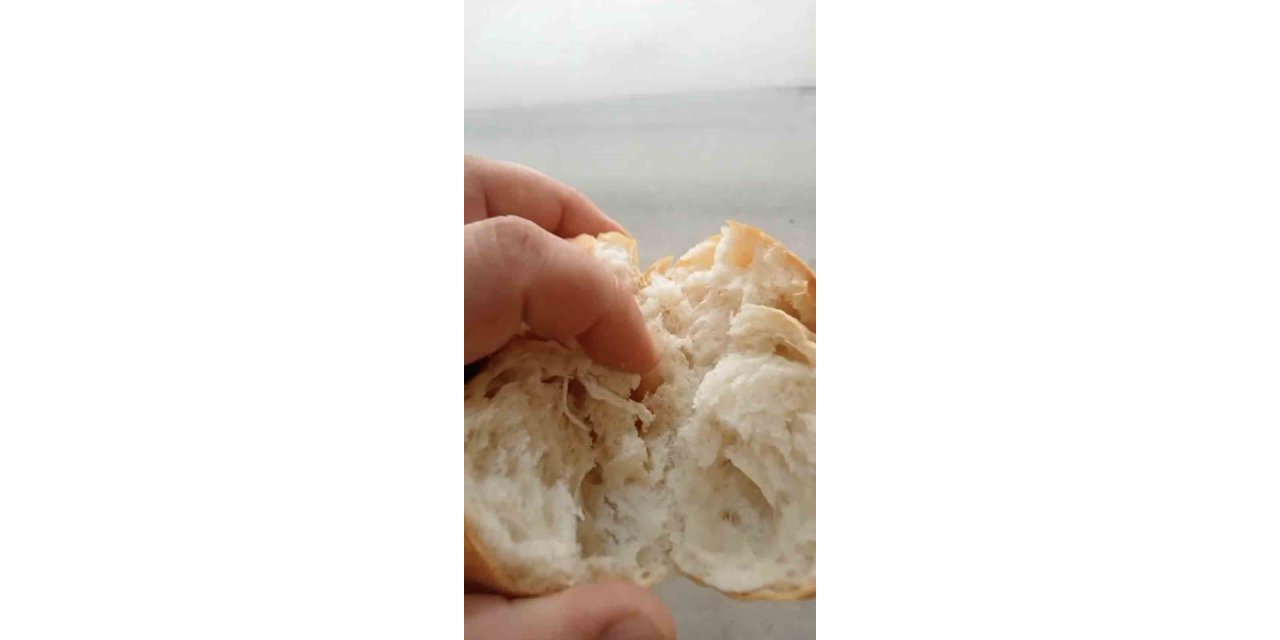 Aynı yerden alınan ekmeğin içinden yine ip çıktı