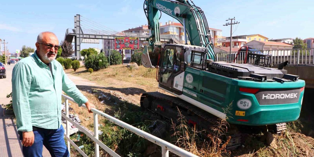 Çiftlikköy Belediyesi’nden Kazımiye Deresi’nde temizlik