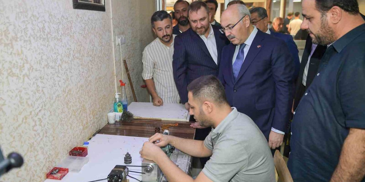 Vali Köşger: “Adana, tesbih üretiminde ülkemizin lider kenti”