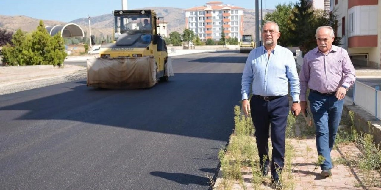 Zile’de asfalt çalışmaları başladı