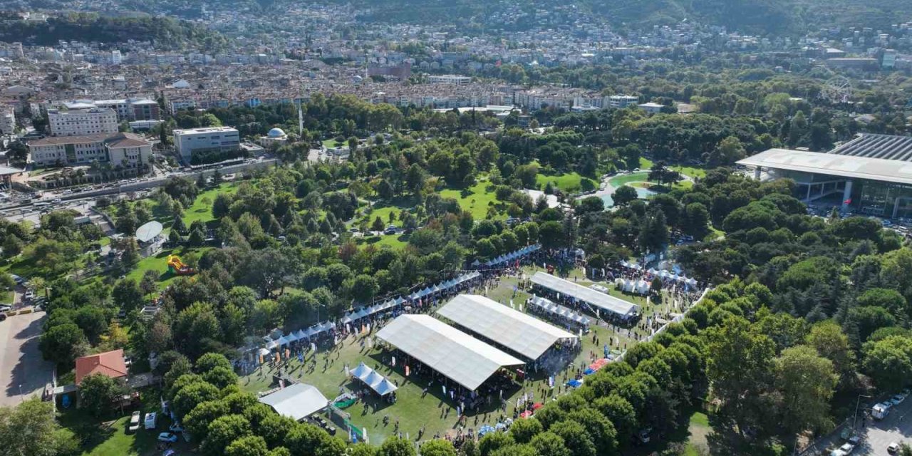 Bursa’nın lezzetleri vitrine çıktı