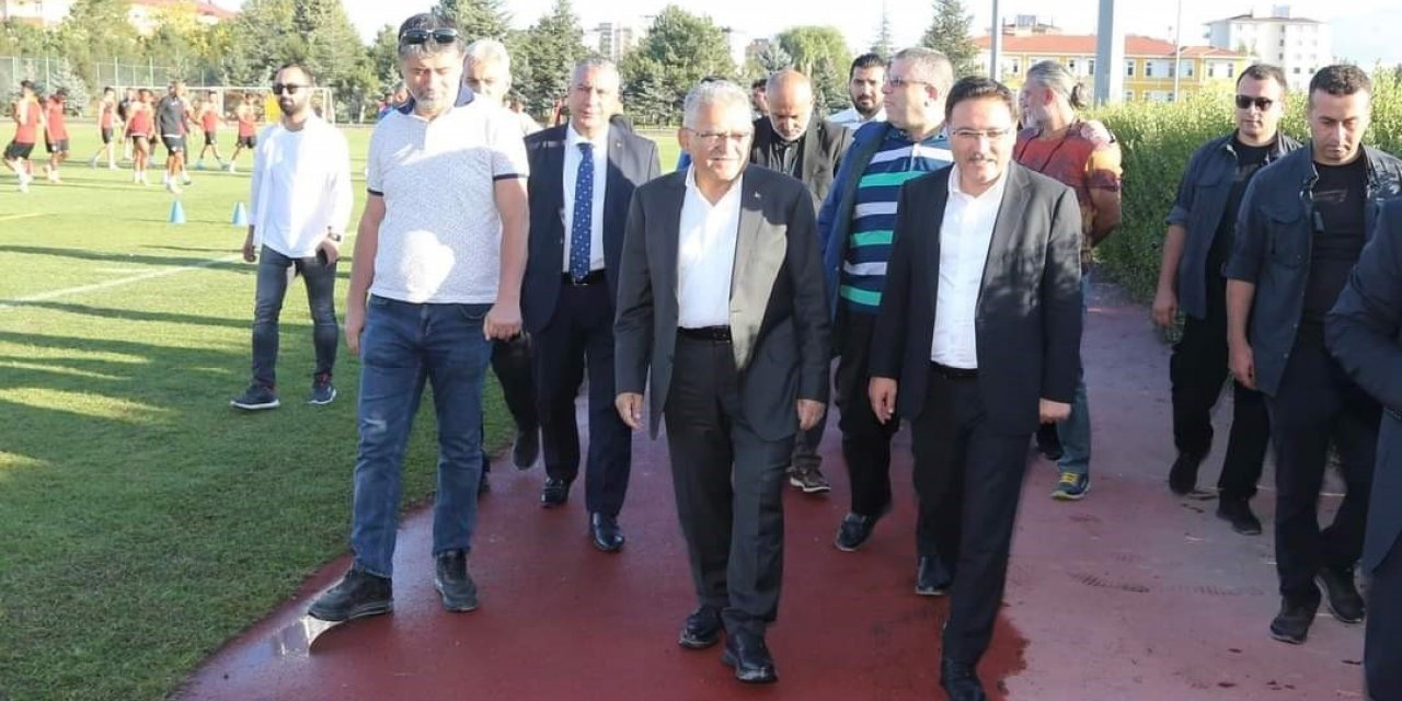 Kayserispor’da yüzler gülüyor