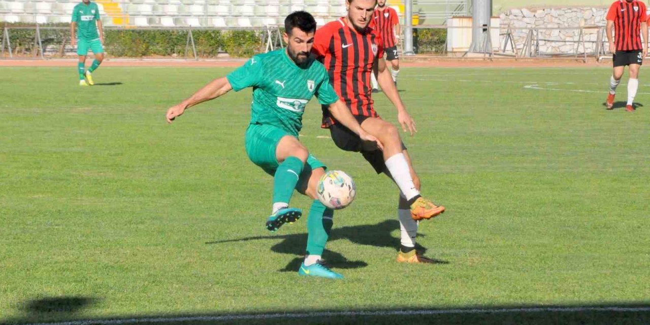 Hazırlık karşılaşmasını Muğlaspor 4-0 kazandı