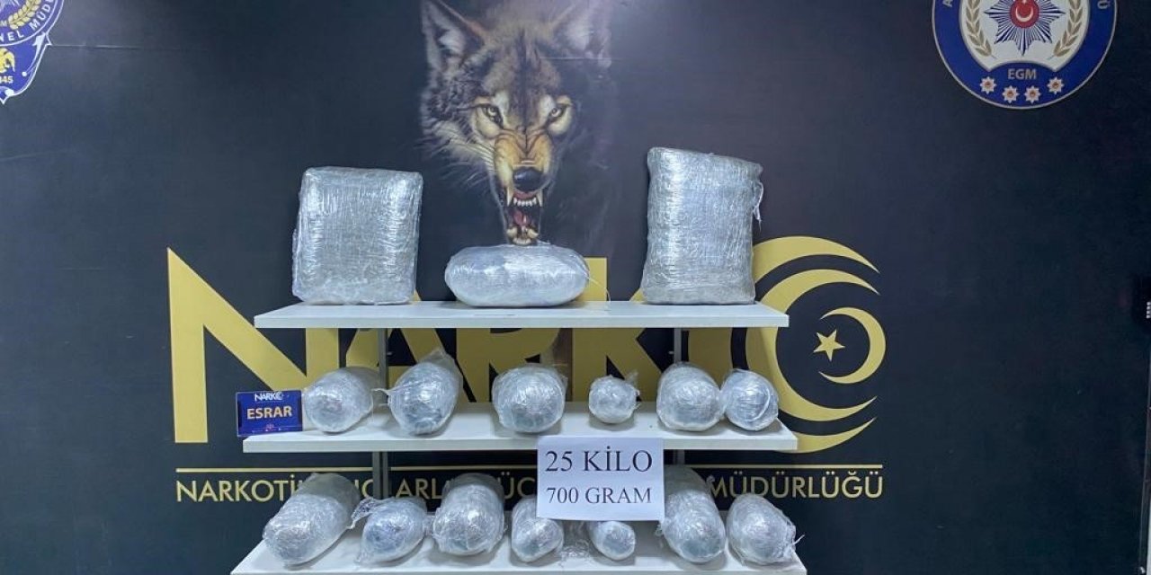 25 kilo 700 gram esrar ele geçirildi, 2 şüpheli tutuklandı