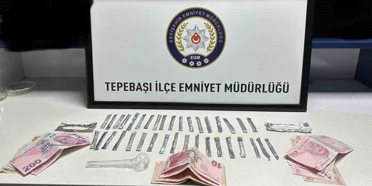 Uyuşturucu satıcısı 2 kişi tutuklandı