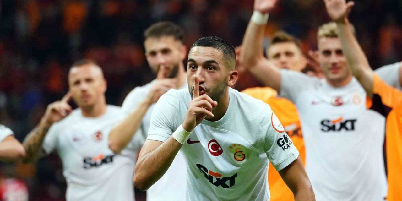 Maç sonu 3’lüsü Hakim Ziyech’ten
