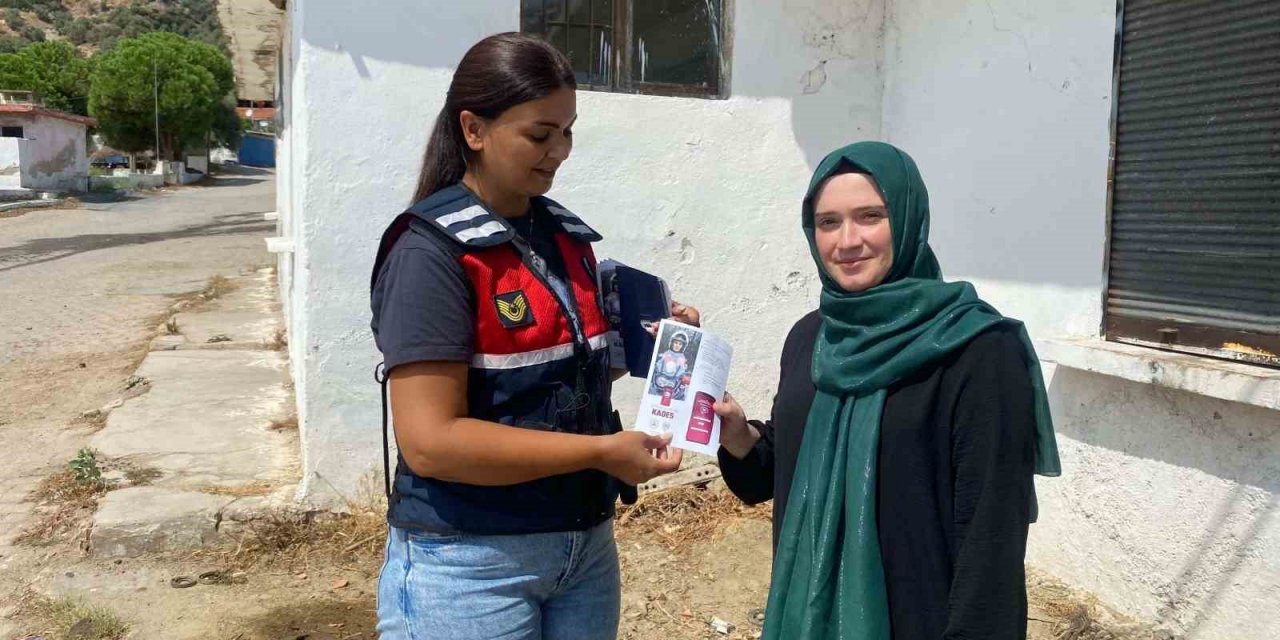 Jandarma farkındalık eğitimlerine devam ediyor