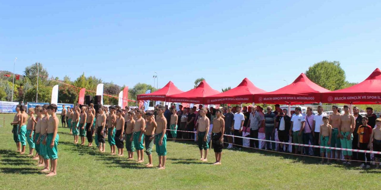 Osmaneli’nde tarihi panayır başladı