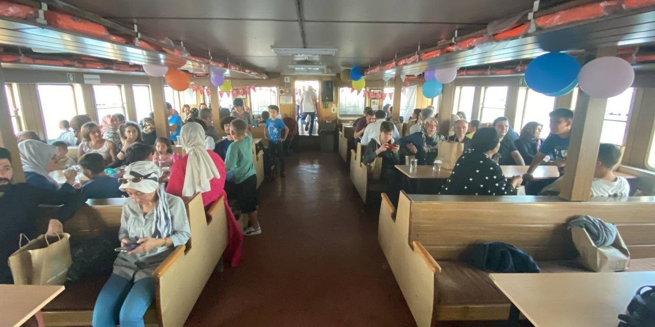 Belediye personellerine moral turu