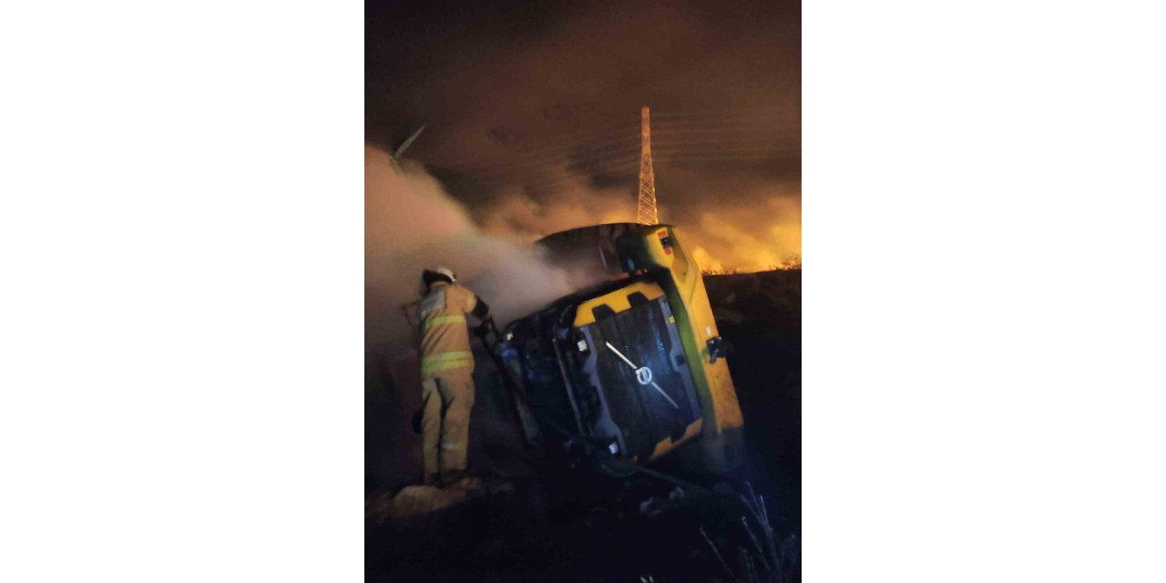 İzmir’de makilik alanda yangın: 2 itfaiye eri ve iş makinesi operatörü yaralandı