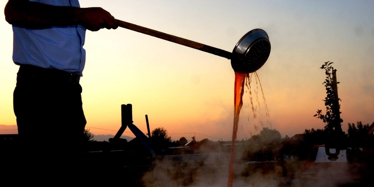 Pekmez kazanları kaynamaya başladı